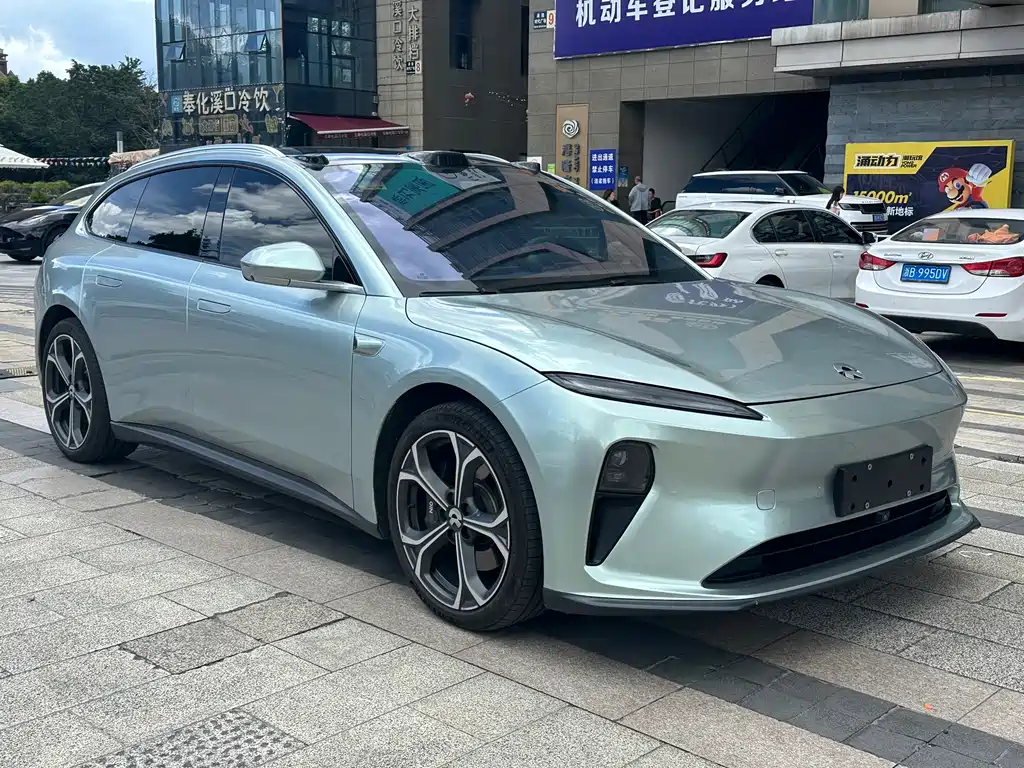 NIO ET5T — миниатюра 3