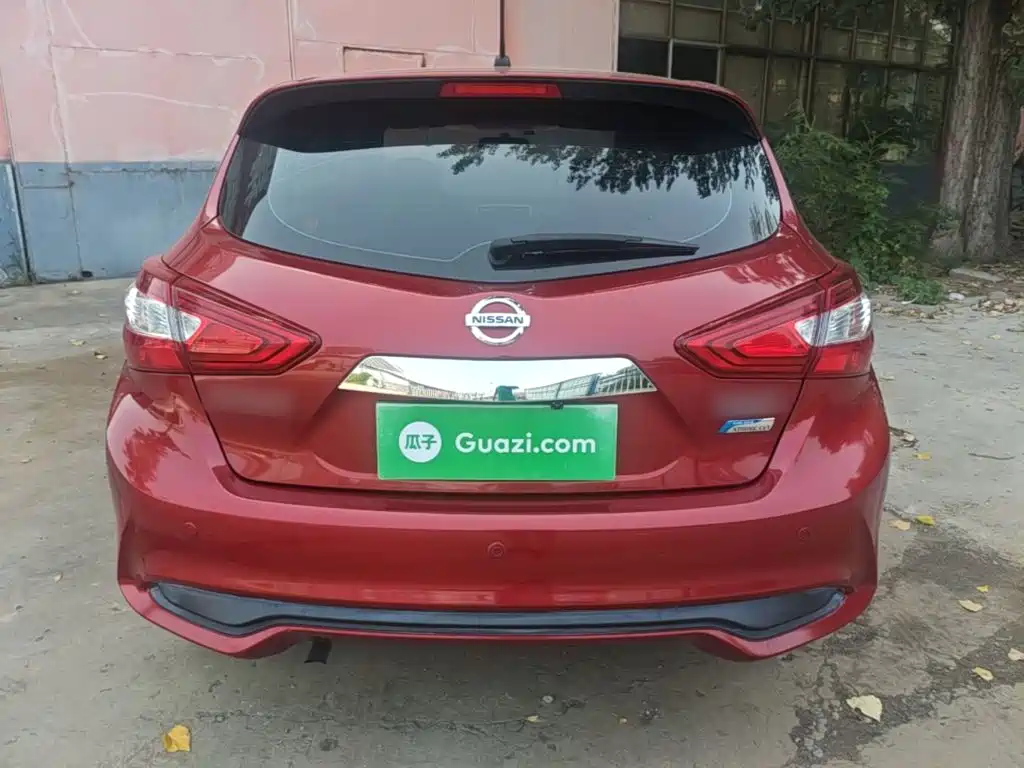 Nissan Tiida — миниатюра 6