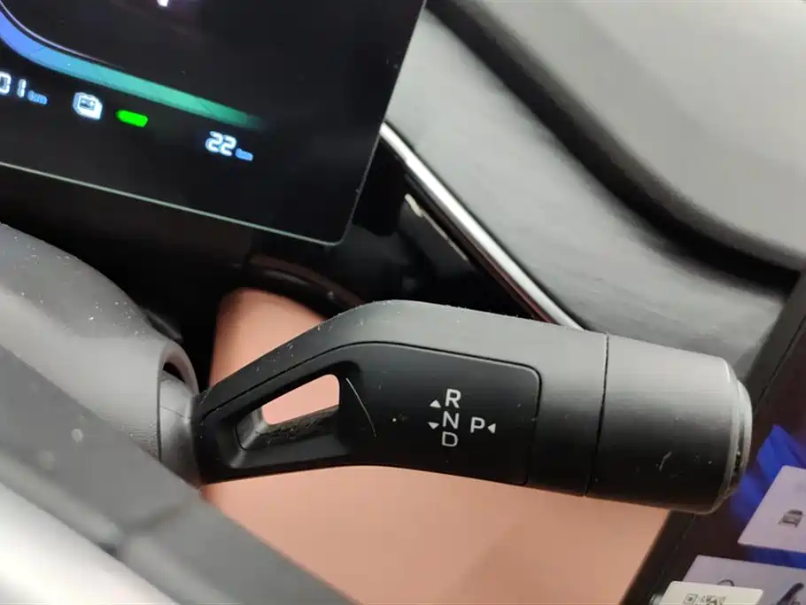 GEELY GALAXY GALAXY L6