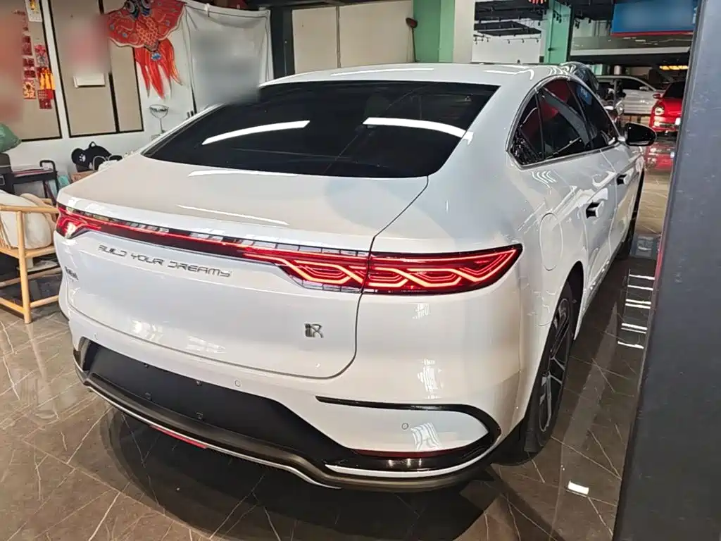 BYD Han — миниатюра 7