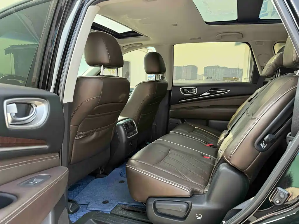 INFINITI QX60