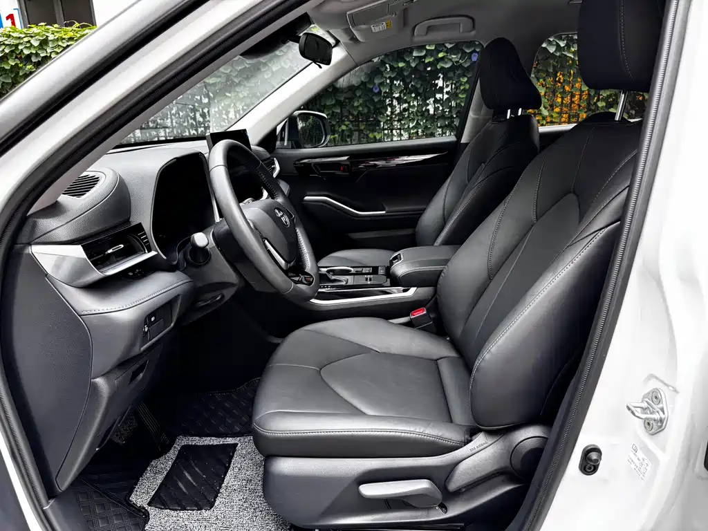Toyota Highlander — миниатюра 13