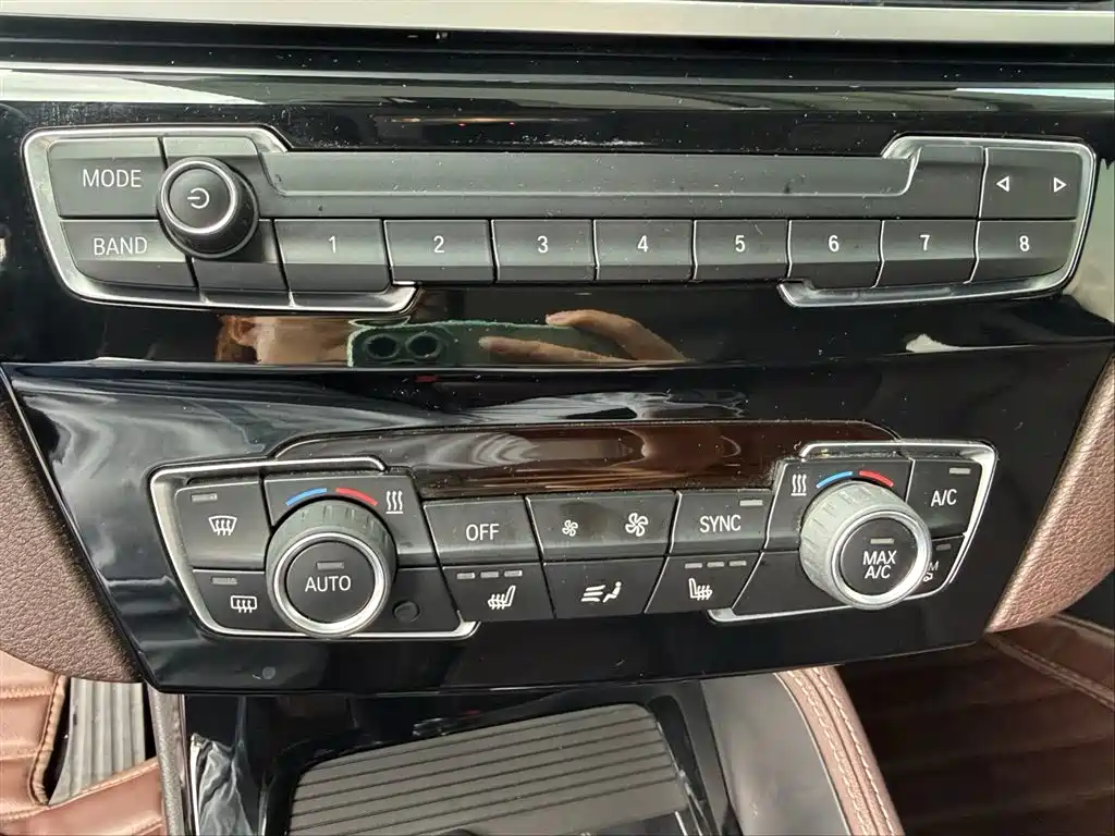 BMW X1 — миниатюра 14