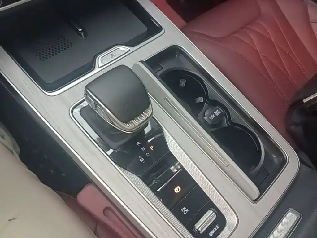Hongqi Hongqi HS5 — миниатюра 14