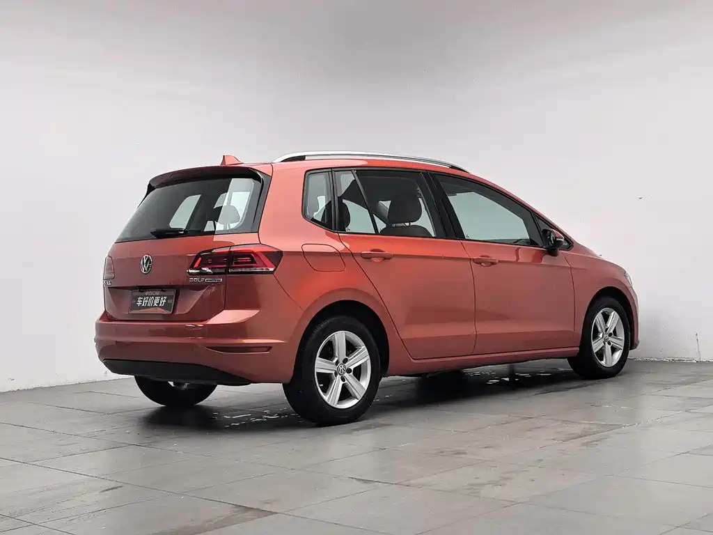 Volkswagen Golf Sportsvan — миниатюра 2
