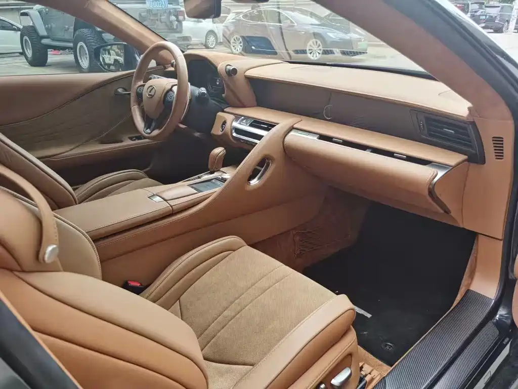 Lexus LC — миниатюра 6