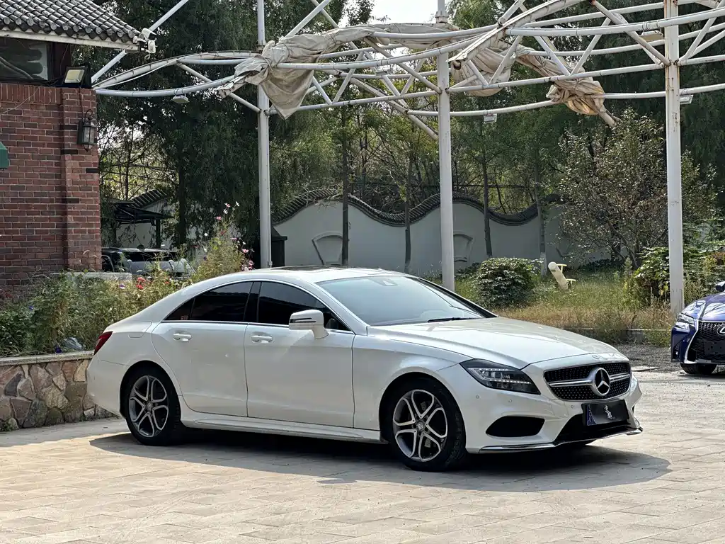 Mercedes-Benz CLS — миниатюра 3