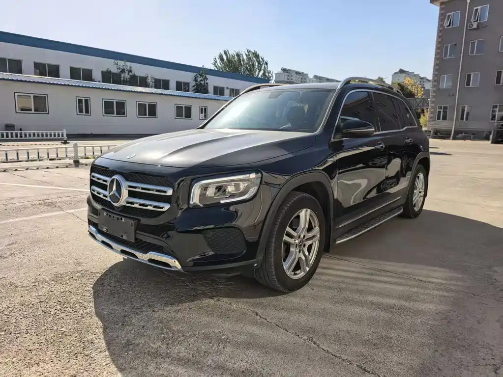Mercedes-Benz GLB — миниатюра 2