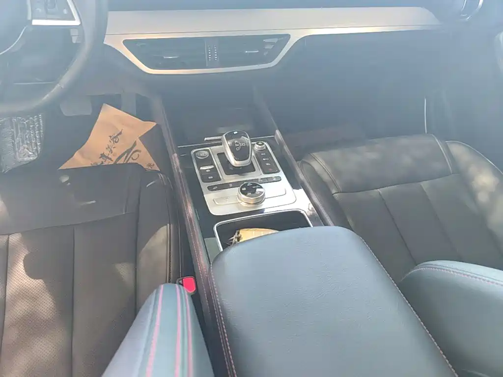 BYD Tang New Energy — миниатюра 14