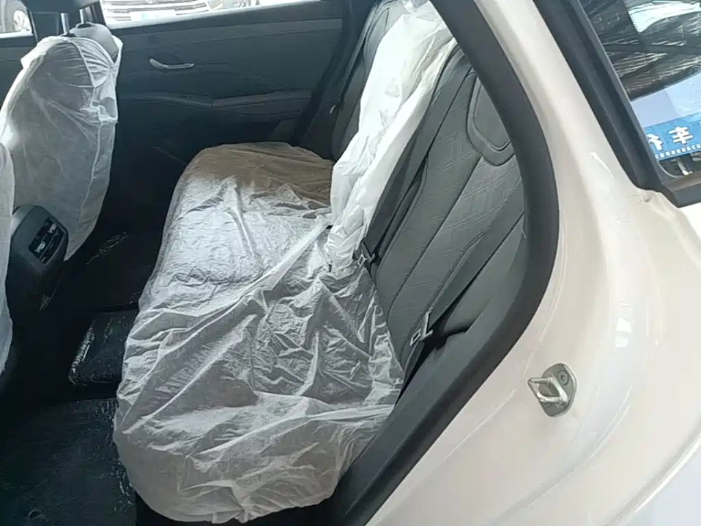 BYD Qin PLUS — миниатюра 17