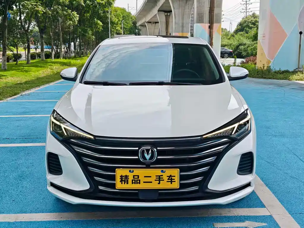 Changan Eado 2020 PLUS 1.6L GDI MT Luxury