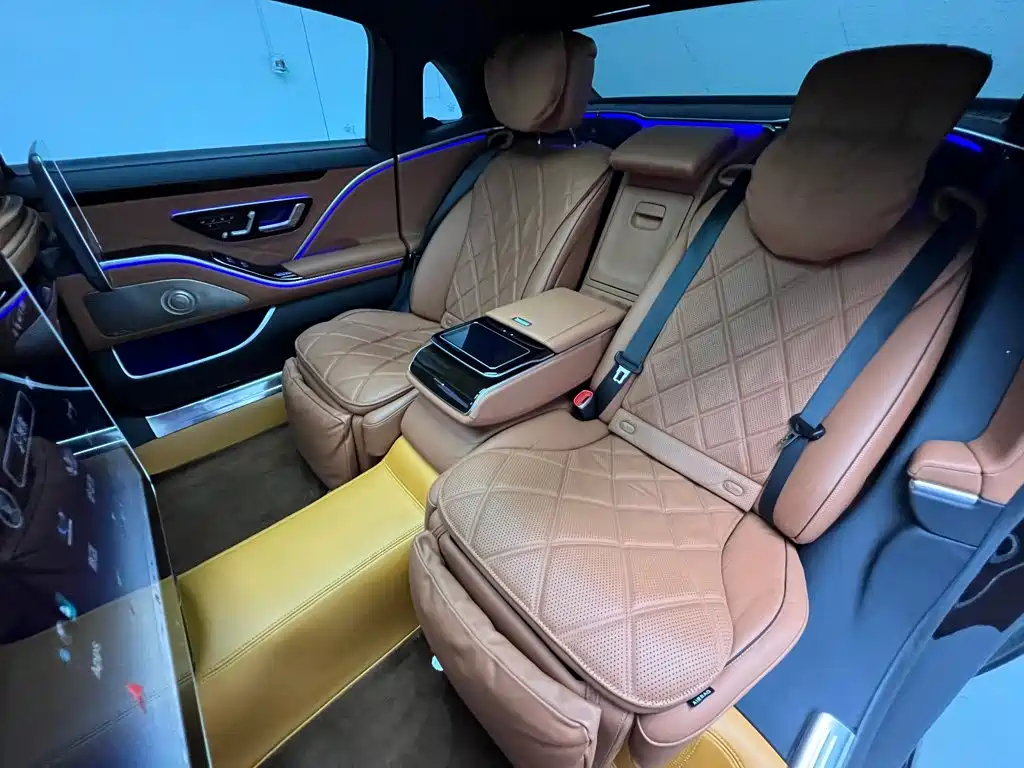 Mercedes-Benz S-Class — миниатюра 12