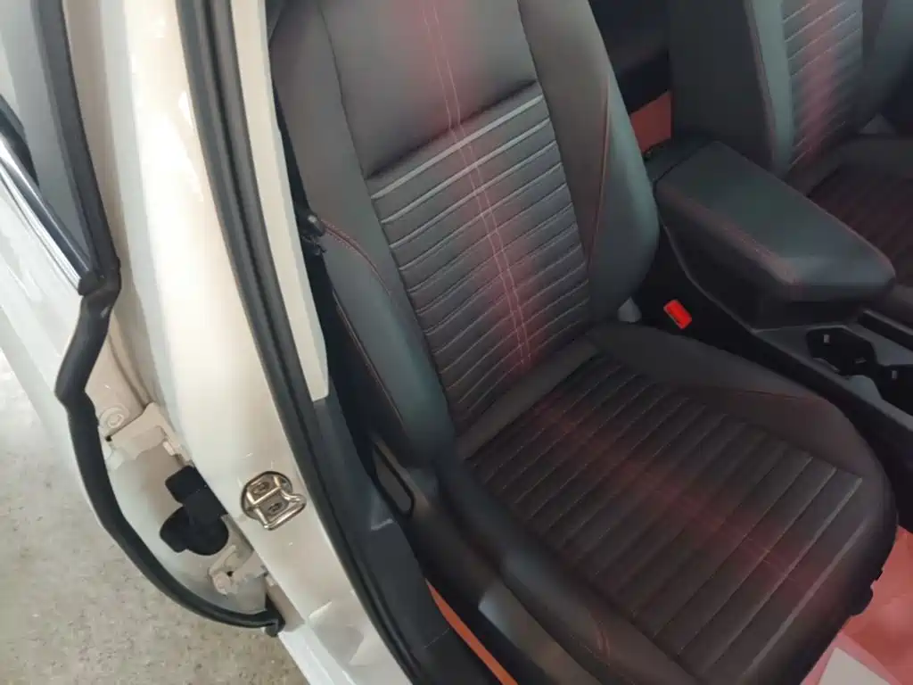 Volkswagen Lavida — миниатюра 25