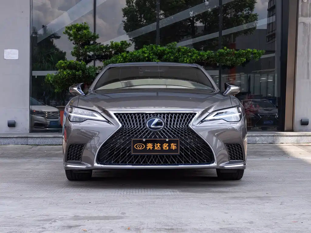 Lexus LS 2021 500h Executive