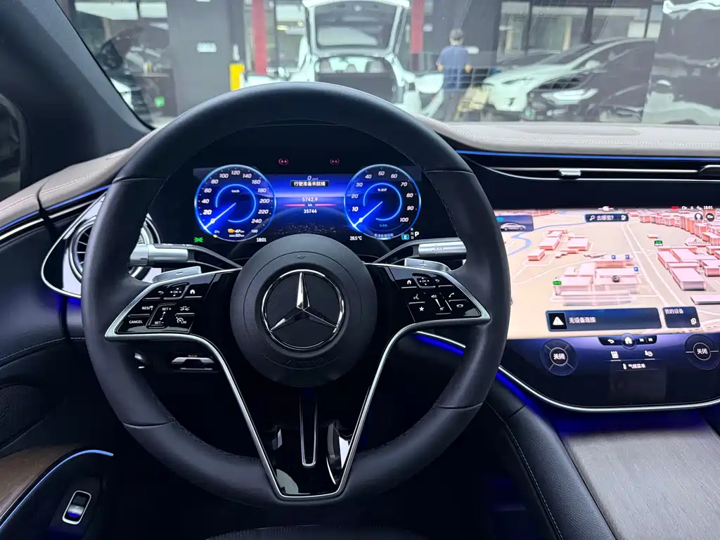 Mercedes-Benz EQS — миниатюра 8