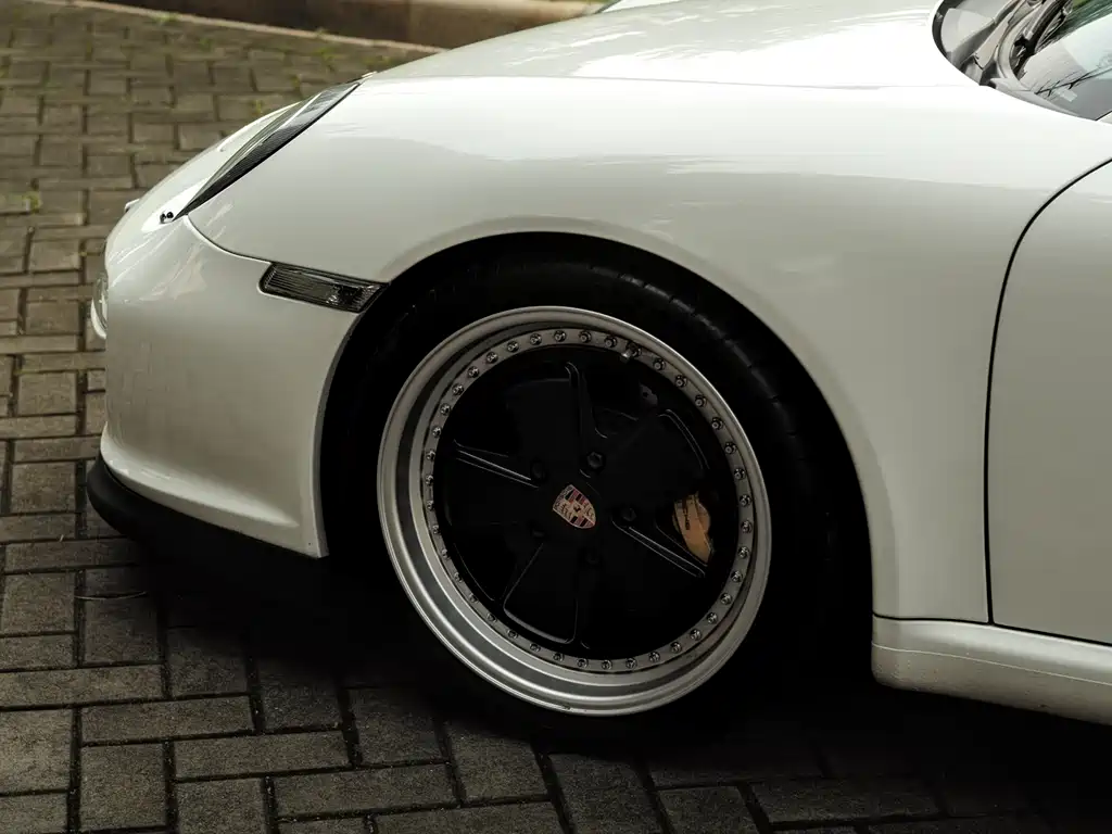Porsche 911 2010 Carrera 3.6L