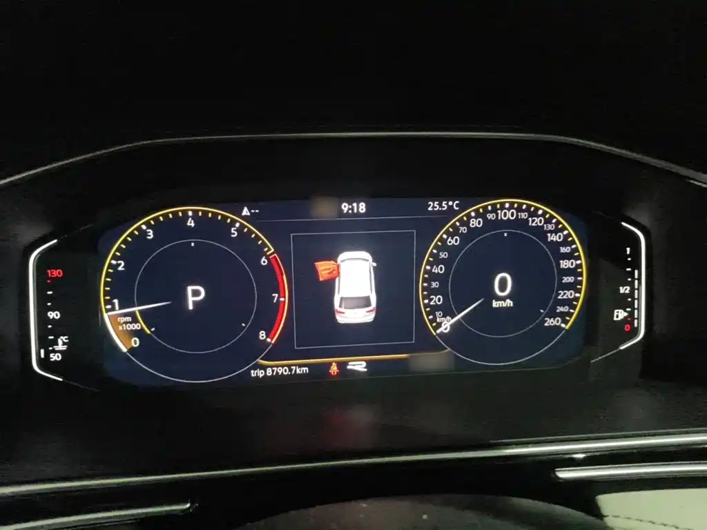 Volkswagen Tiguan L — миниатюра 4