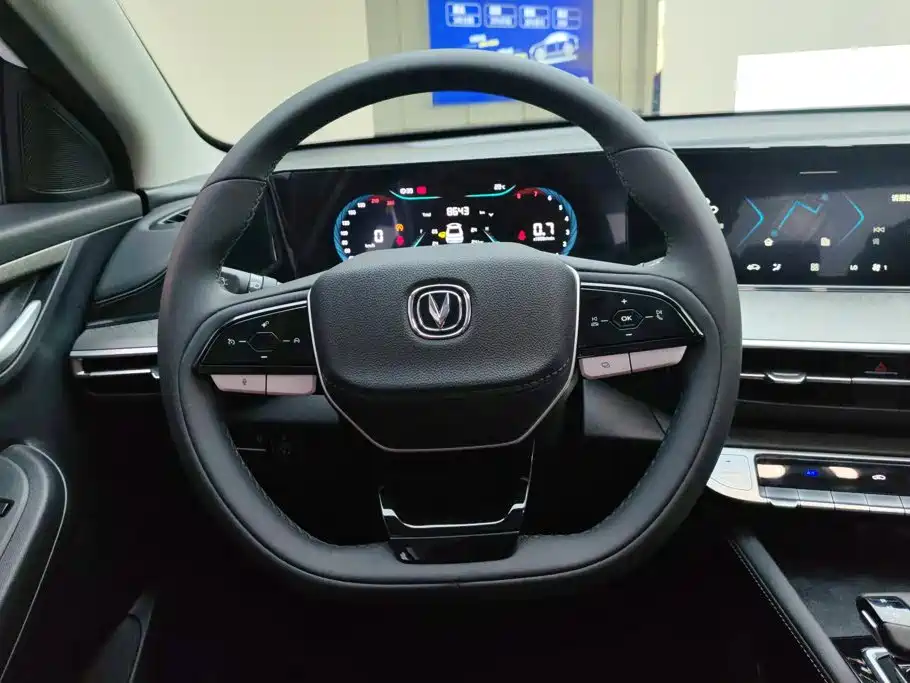 Changan Eado — миниатюра 15