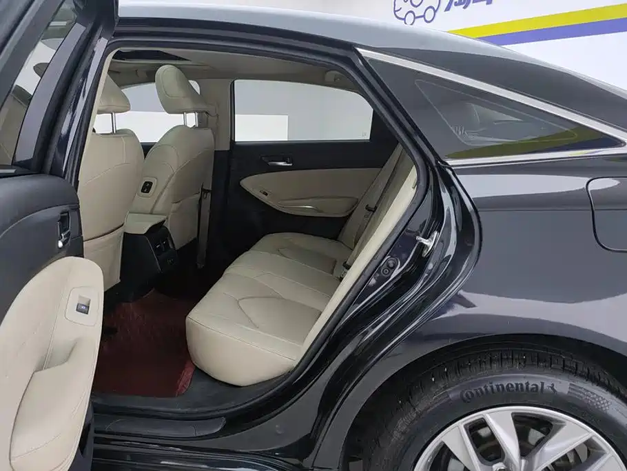 Toyota Avalon — миниатюра 11