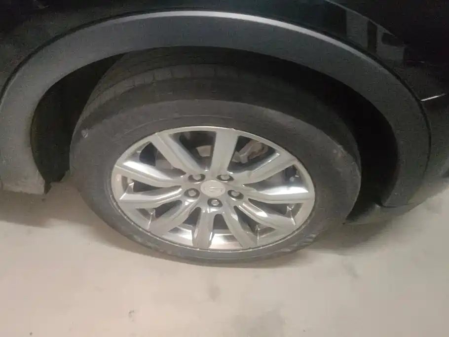 Cadillac XT4 — миниатюра 6