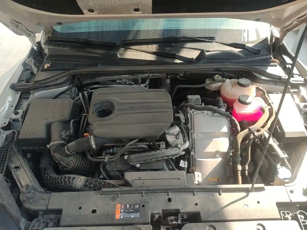 Roewe M7 DMH — миниатюра 20