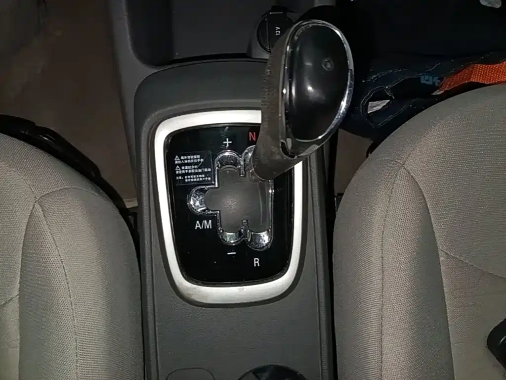Chevrolet Sail — миниатюра 14