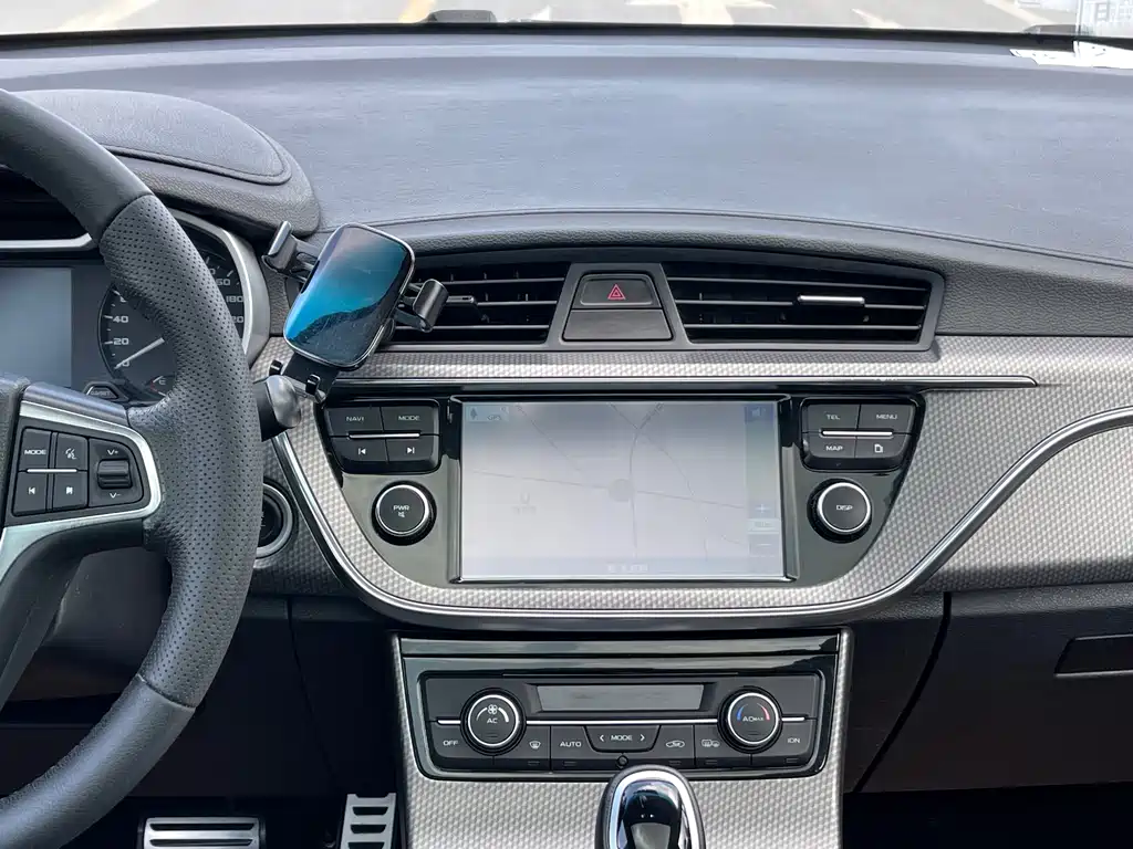Geely Emgrand GS — миниатюра 16