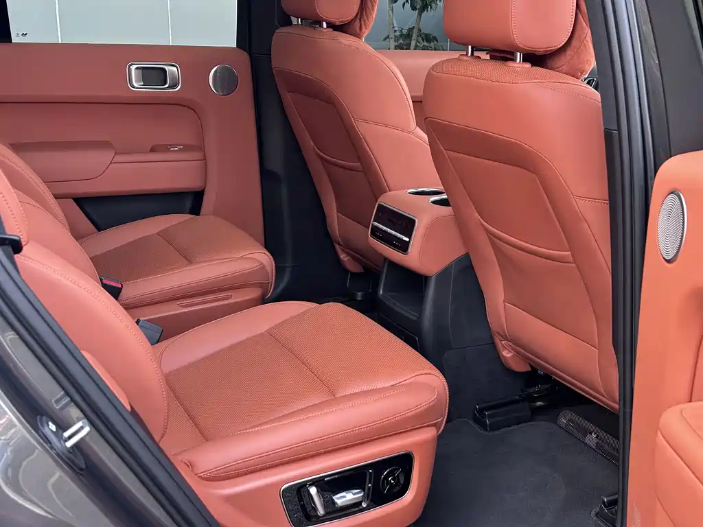 Li Auto Li L8 — миниатюра 9