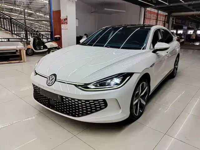 VOLKSWAGEN LINGDU