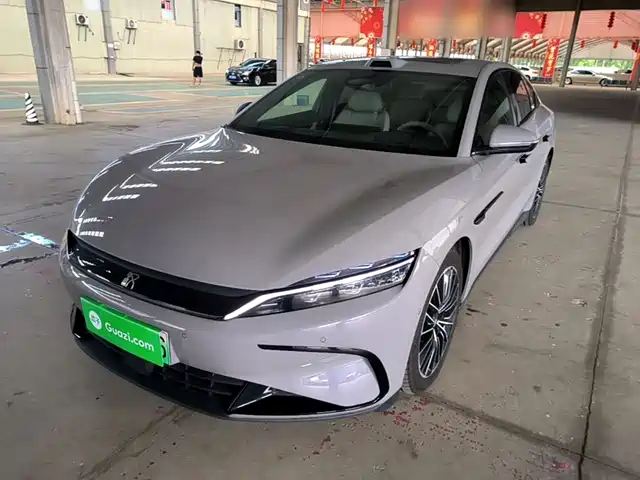 2025 BYD Han