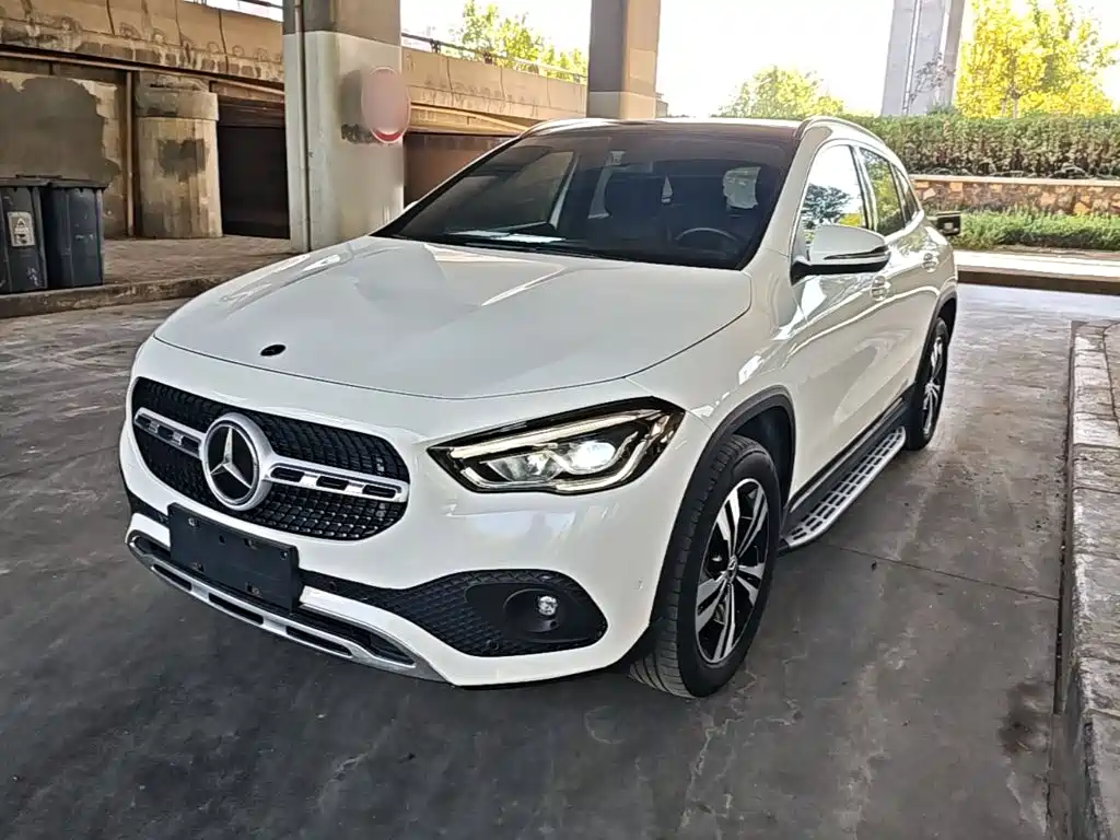 Mercedes-Benz GLA — миниатюра 2