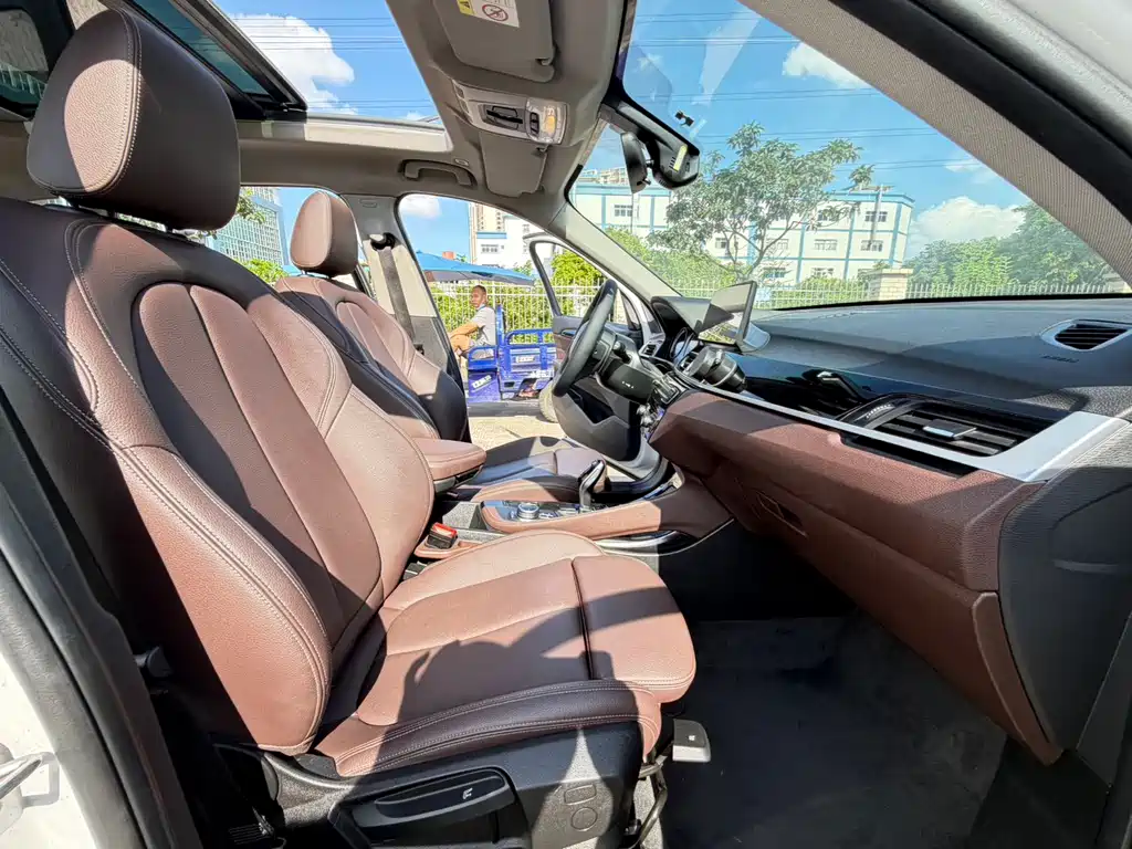 BMW X1 2022 sDrive20Li Premium