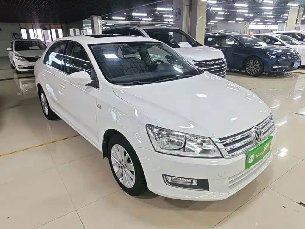 Volkswagen Santana — миниатюра 4