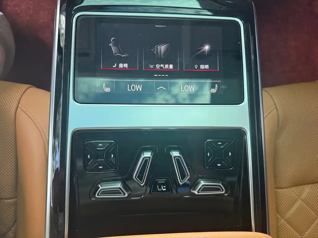 Audi A8 — миниатюра 13