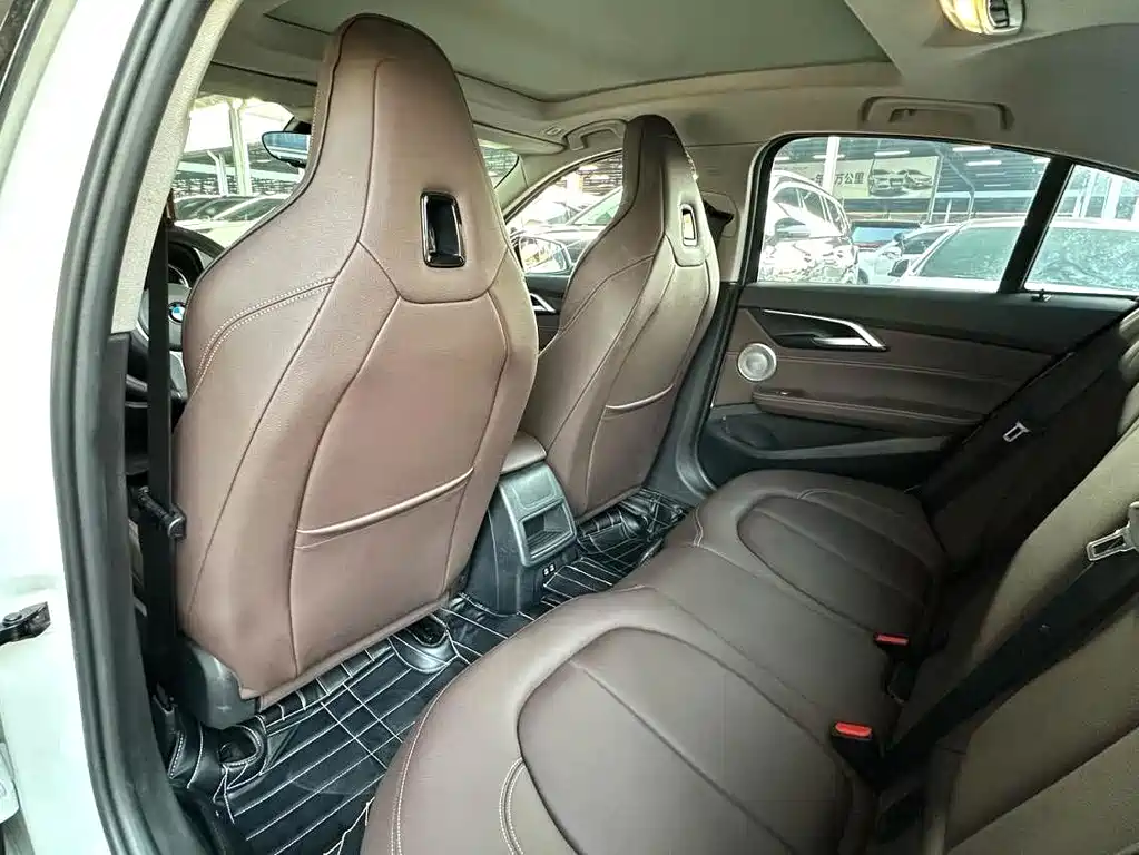 BMW 1 Series — миниатюра 7