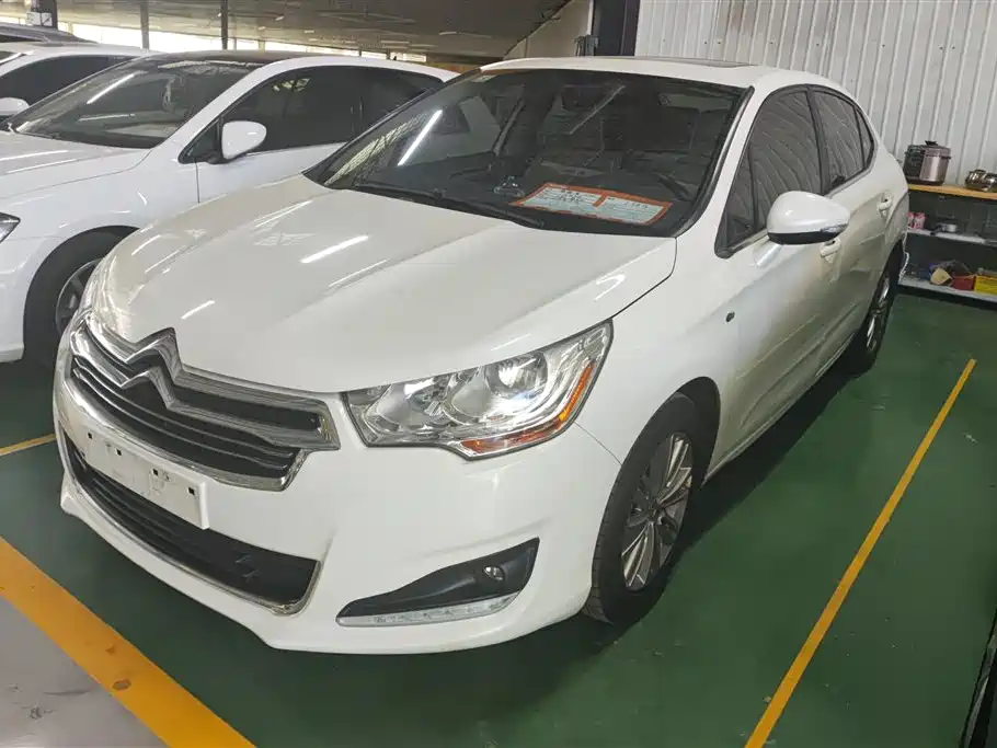 Citroen C4L 2015