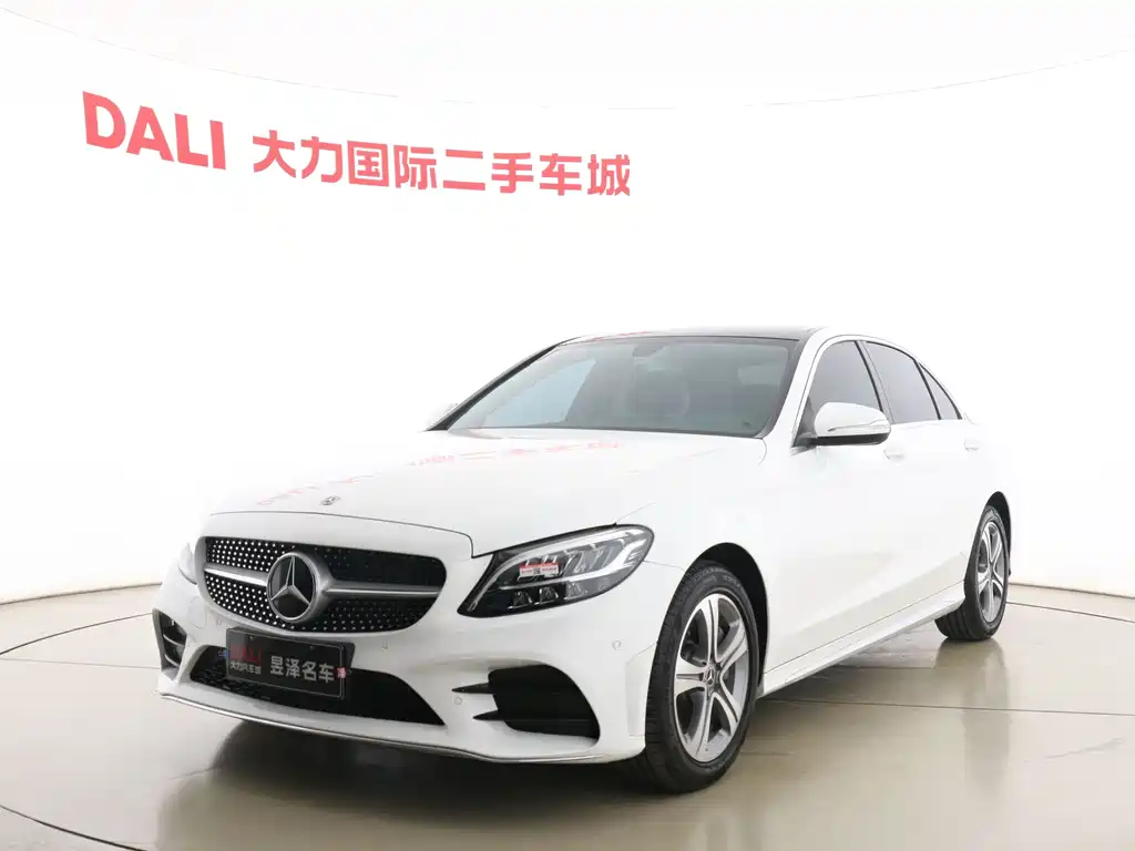Mercedes-Benz C-Class 2020