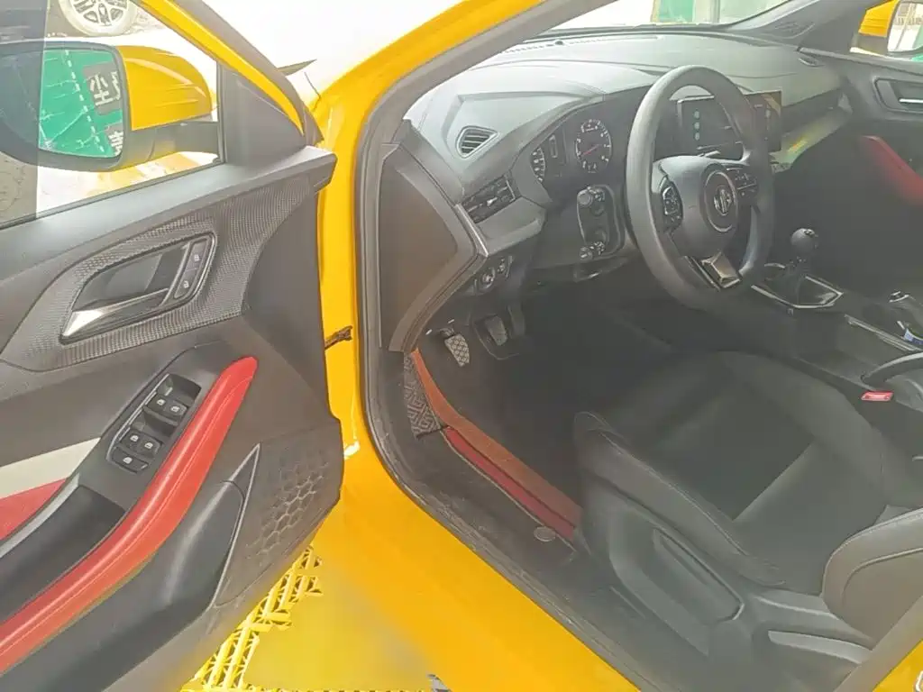 MG MG5 — миниатюра 16