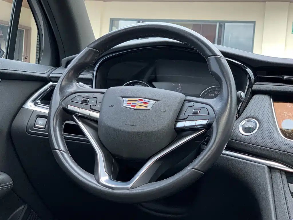 Cadillac XT6 — миниатюра 20