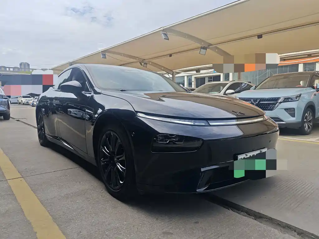 XPeng P7 — миниатюра 3