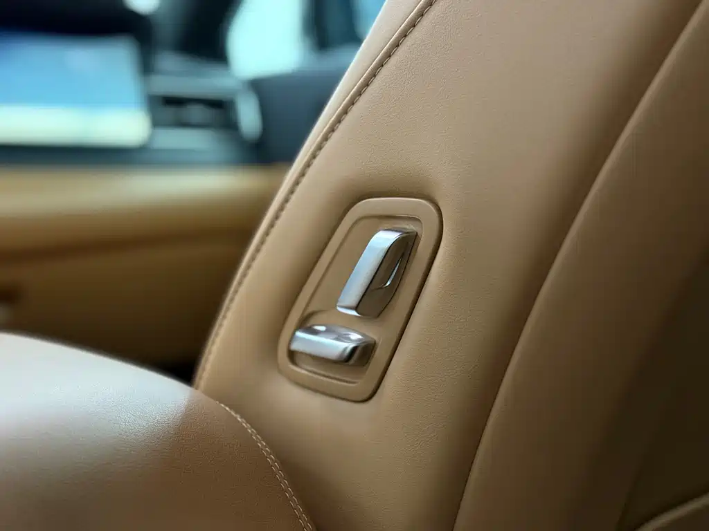 Li Auto Li ONE — миниатюра 16