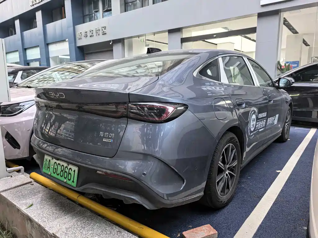 BYD SEAL 06 NEW ENERGY