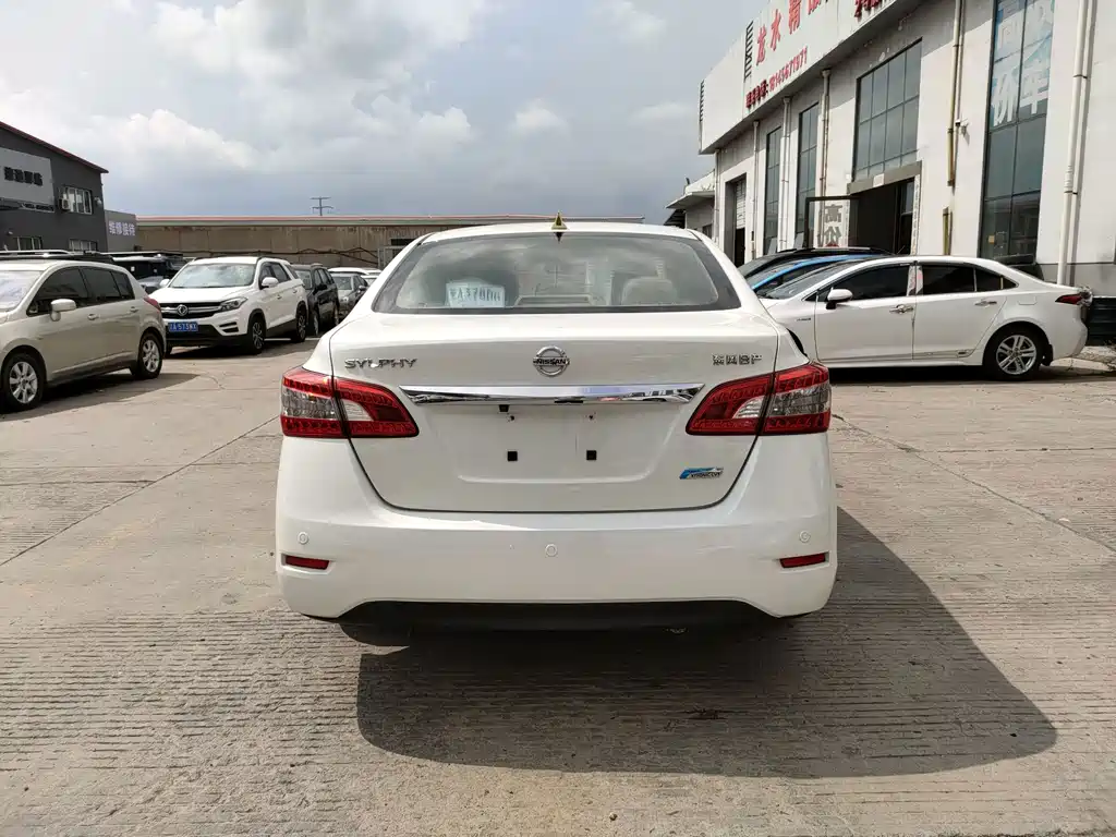 Nissan Sylphy — миниатюра 5
