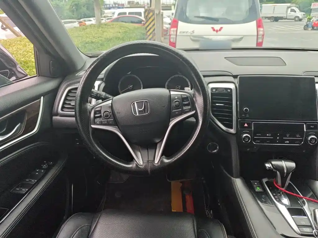 Honda UR-V — миниатюра 11