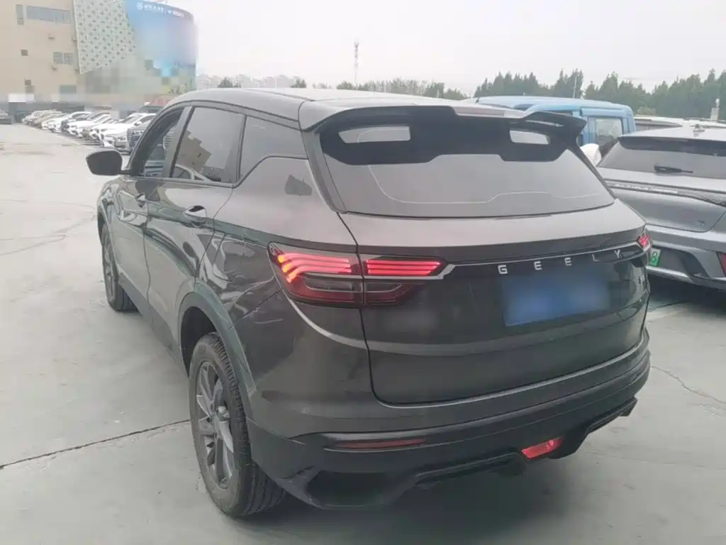 Geely Binyue — миниатюра 5