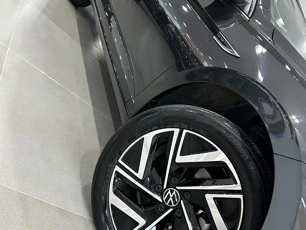 Volkswagen Sagitar — миниатюра 26