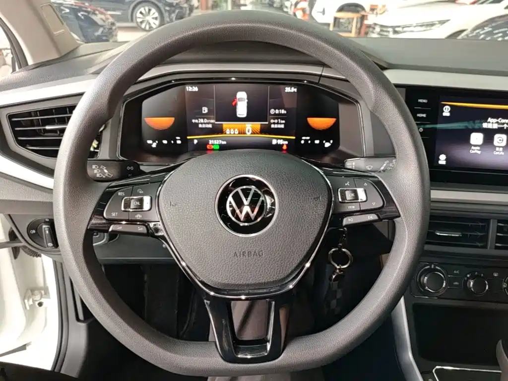 Volkswagen Polo — миниатюра 11