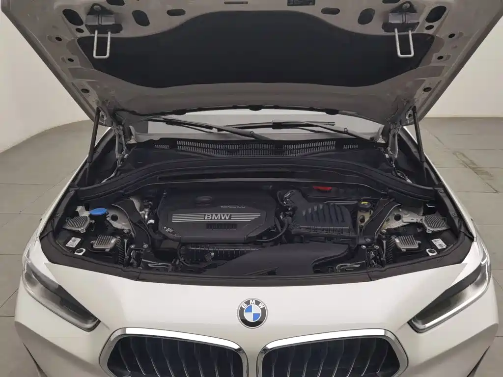 BMW X2 — миниатюра 6