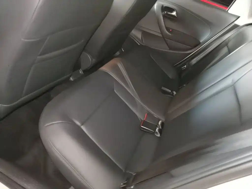 Volkswagen Polo — миниатюра 17