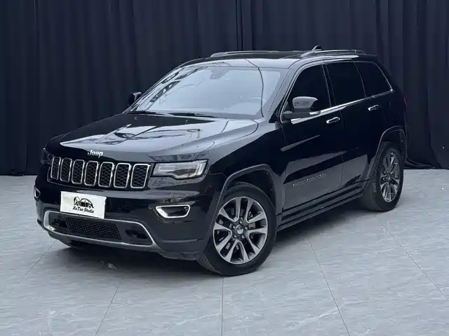 JEEP GRAND CHEROKEE 2018